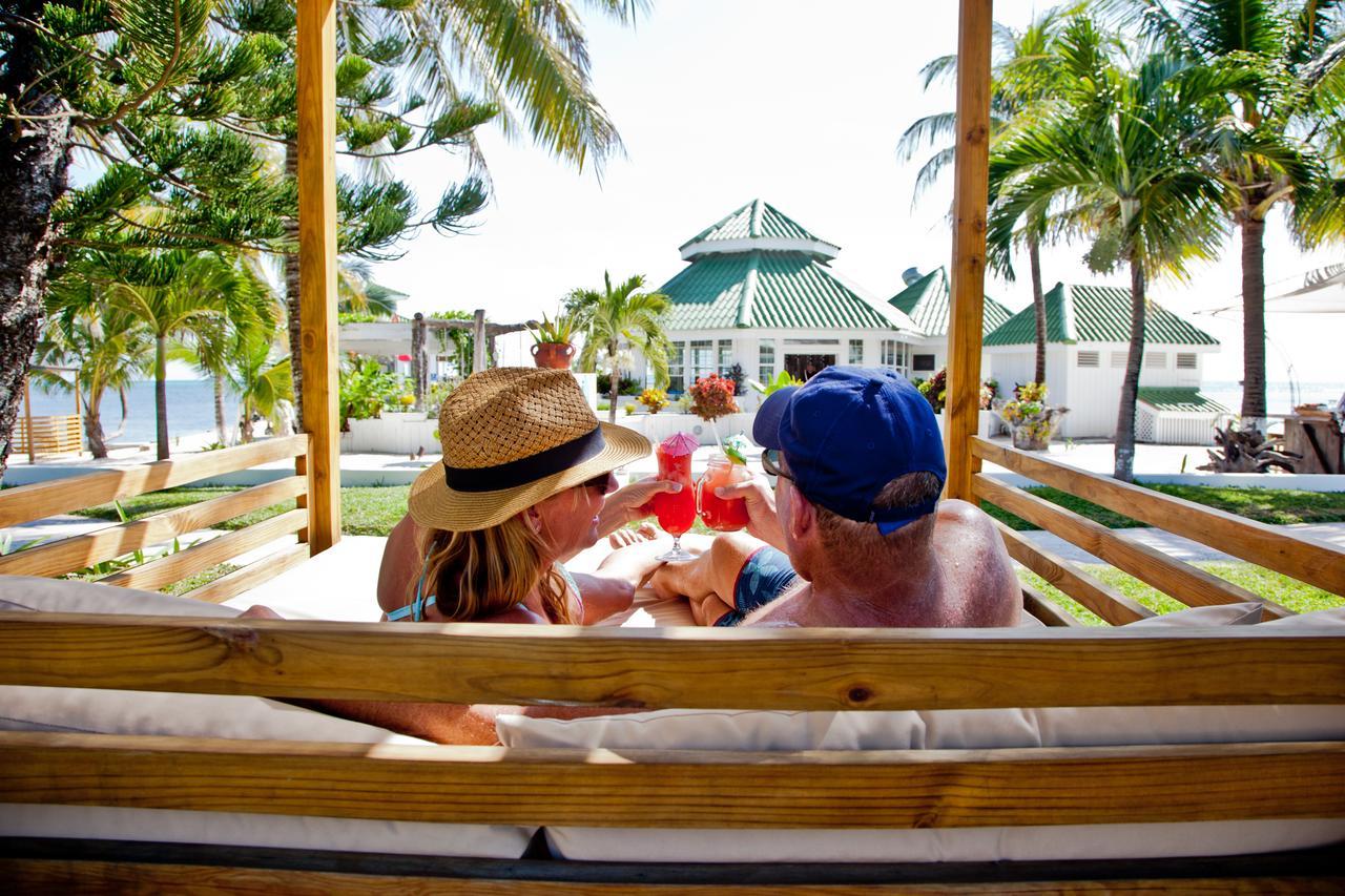 Banyan Bay Suites San Pedro Kültér fotó