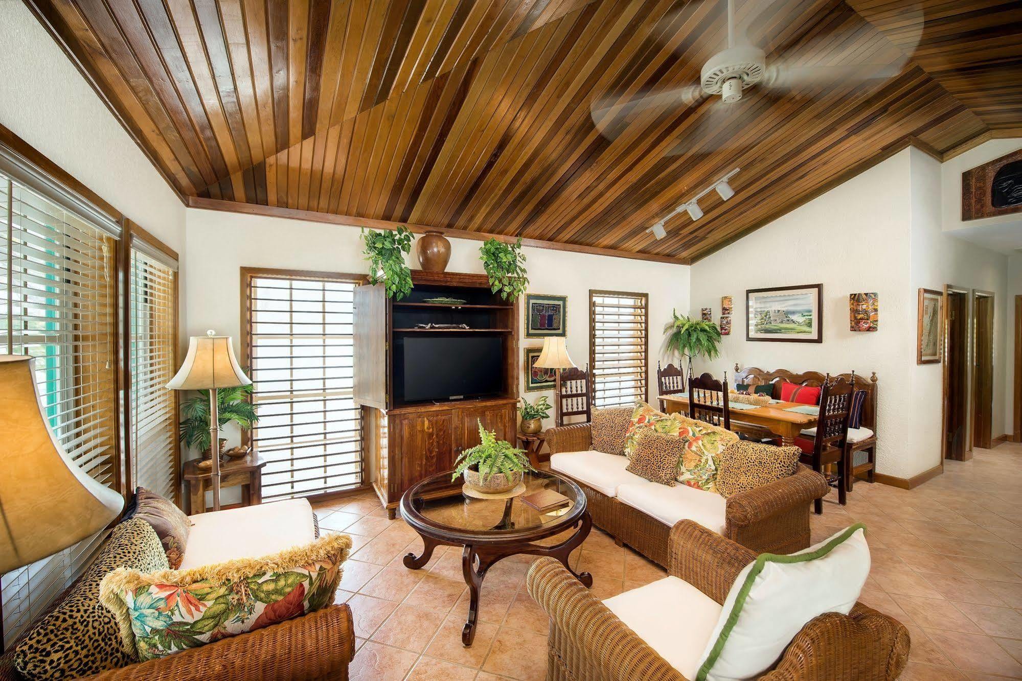 Banyan Bay Suites San Pedro Kültér fotó